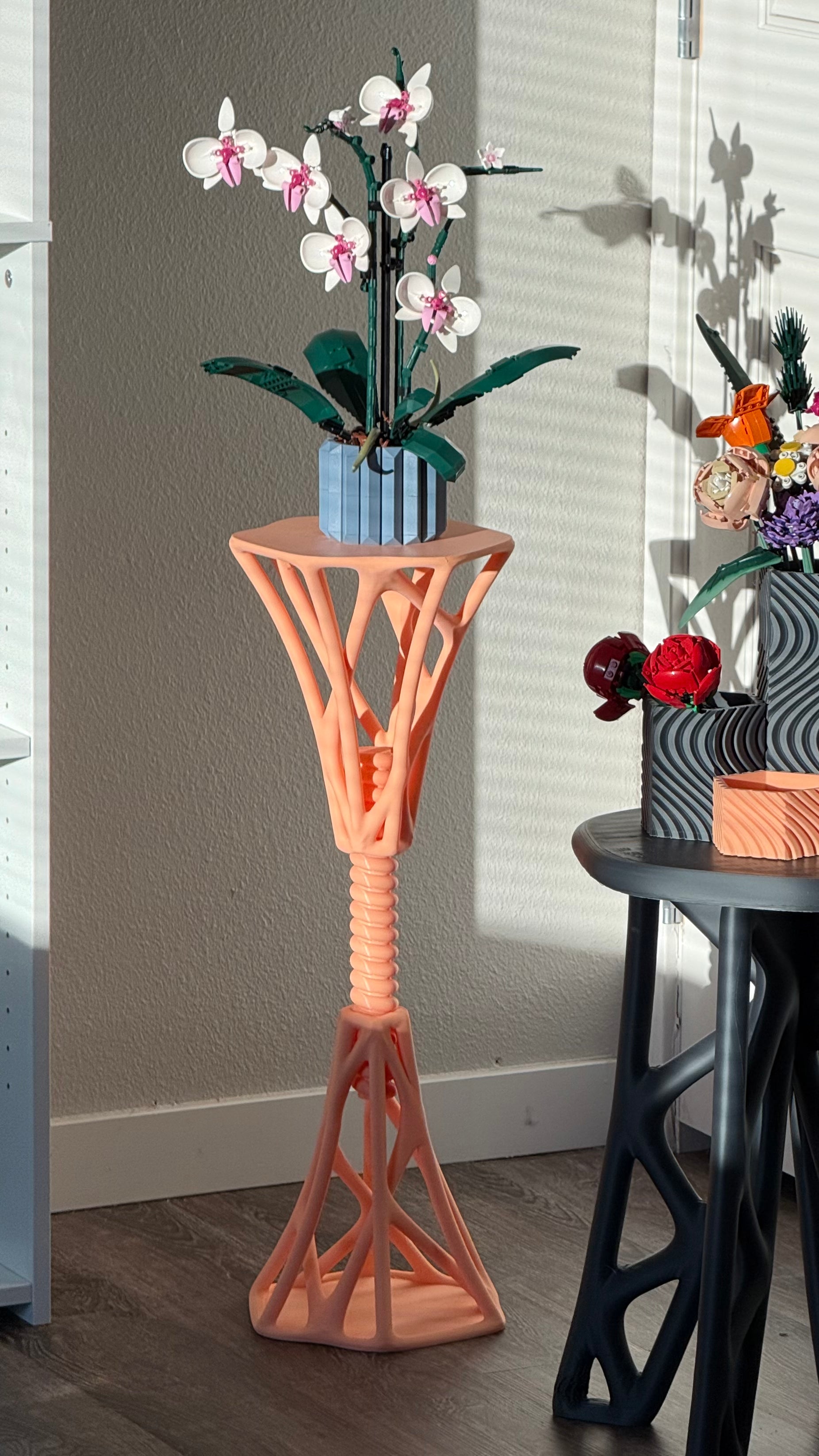 HEXFINITY SCREW TABLE