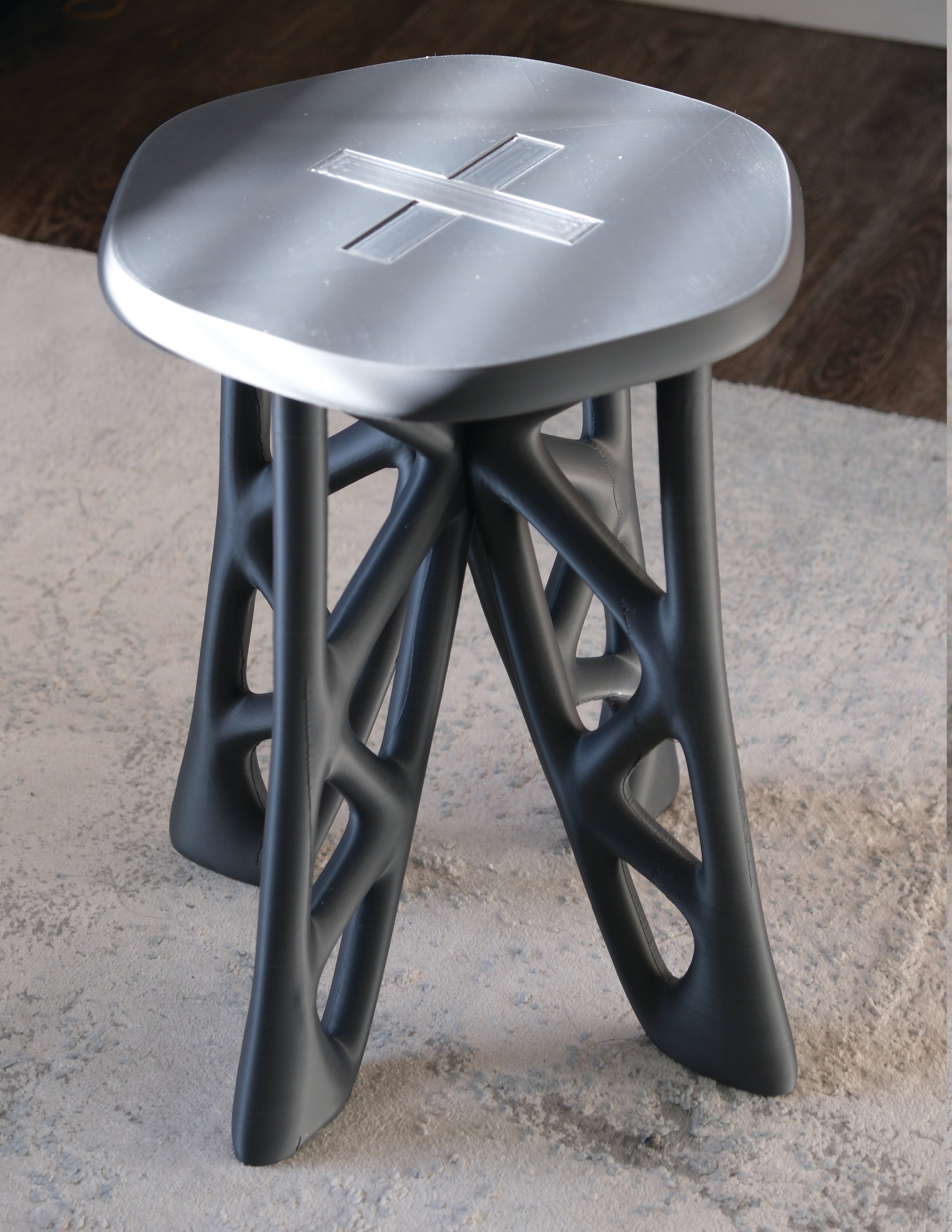 HEXFINITY STOOL
